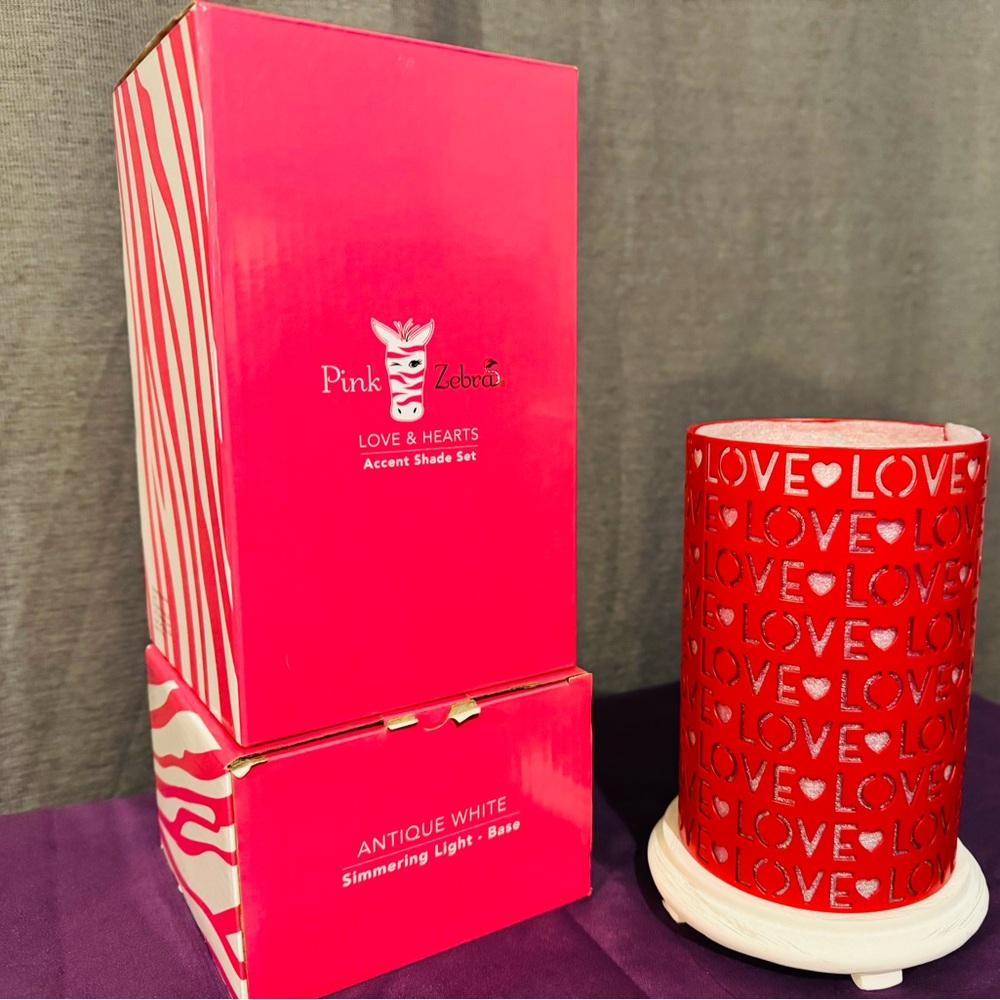 Pink Zebra Love & Hearts Accent Shade Set